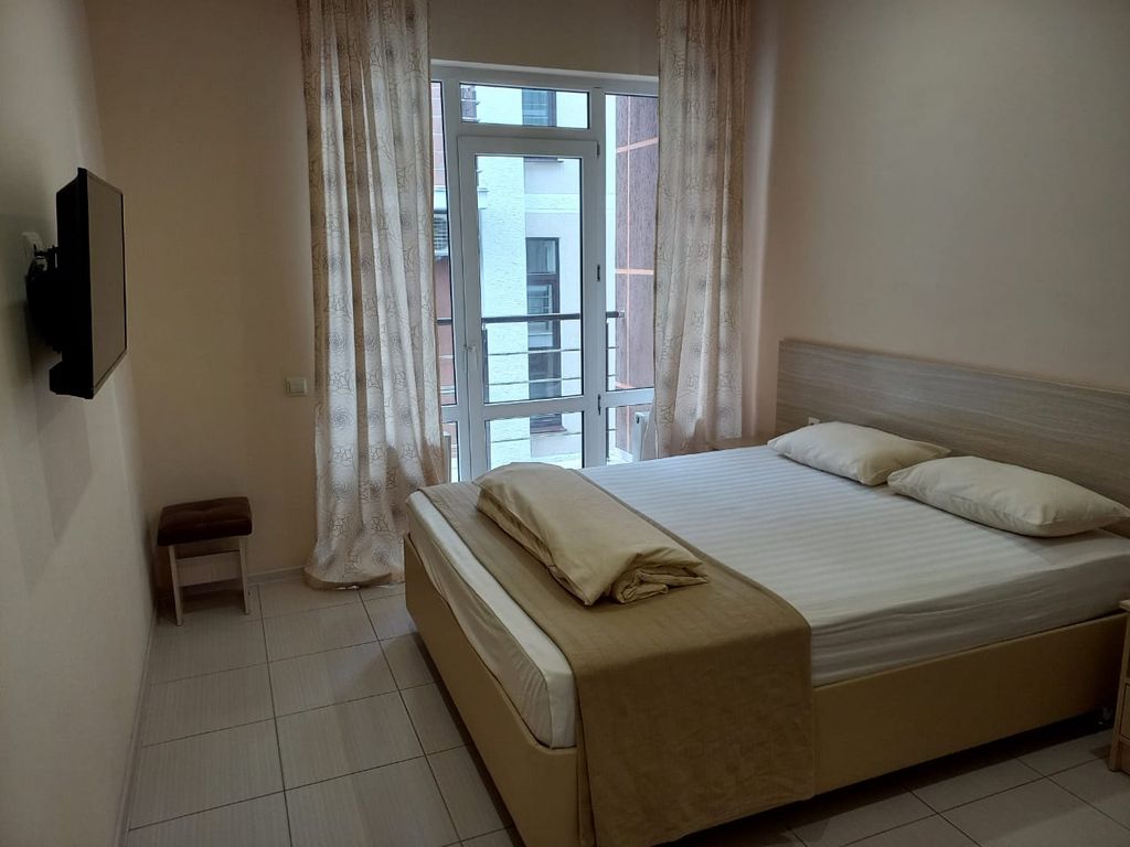 Троя — Апартаменты студия с балконом