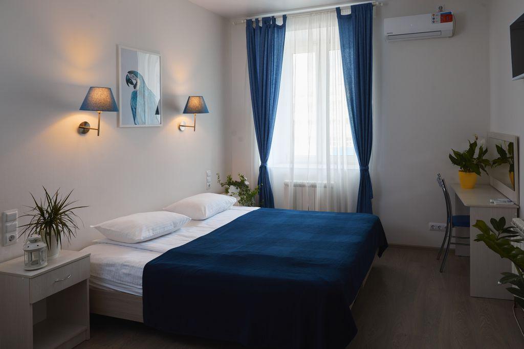 ZB Hotels Айсберг Саратов — Двухместный номер с 1 кроватью улучшенный с видом на город