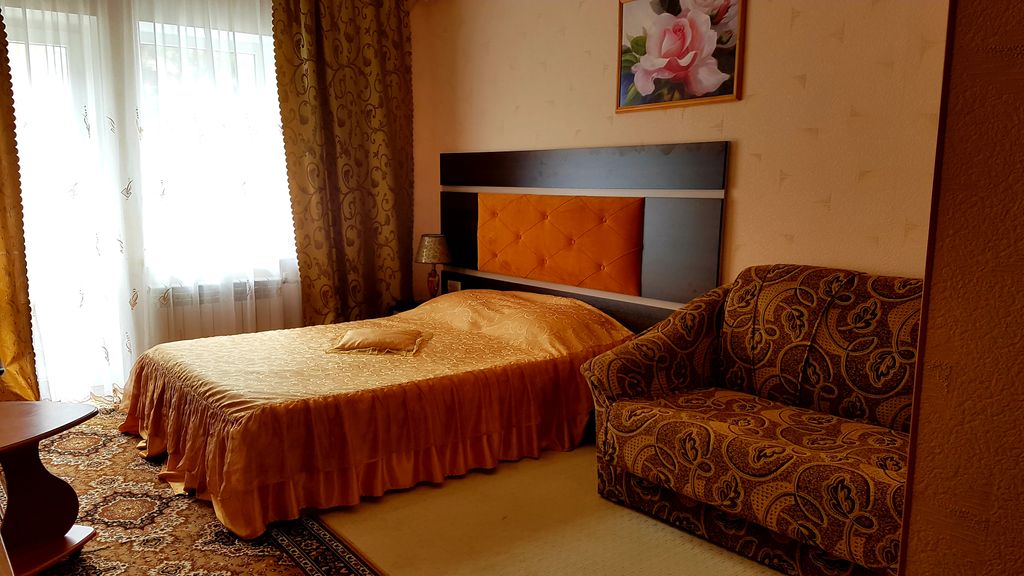 Энигма — Четырёхместный номер стандарт