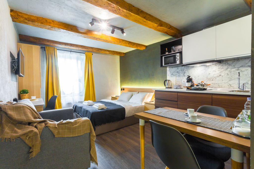 БК15 — С отдельным входом