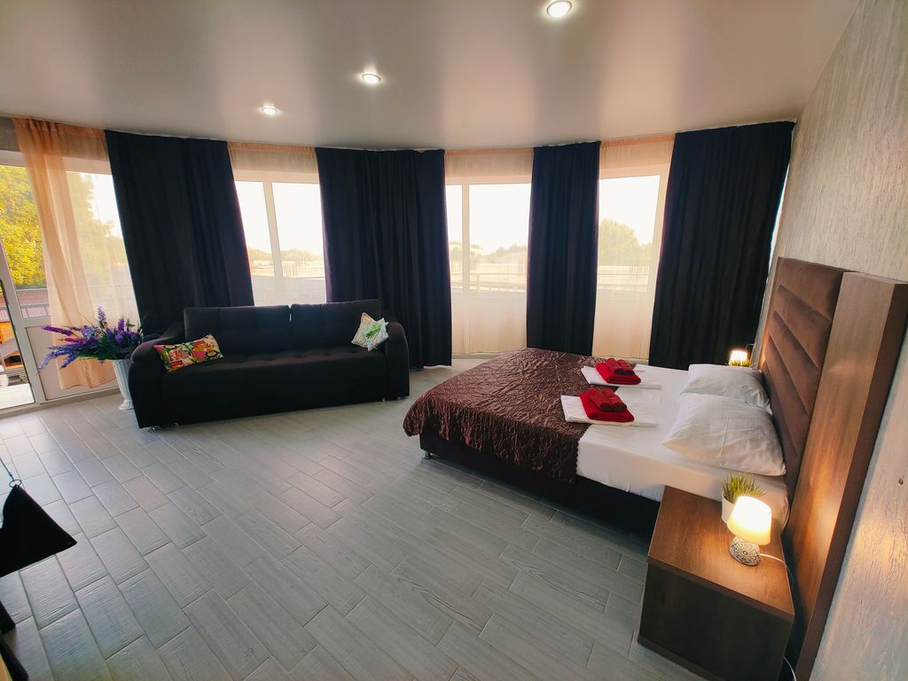 Антарес — Апартаменты Двухкомнатный «Люкс»