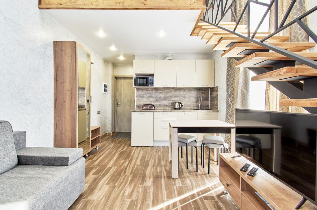 Вершина — Четырёхместный номер двухуровневый с двуспальной или двумя раздельными кроватями