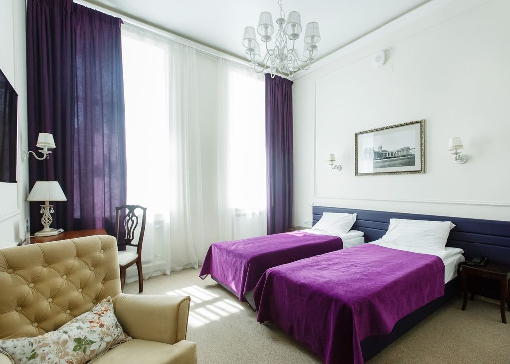 Marel — Двухместный номер с 2 отдельными кроватями улучшенный с видом на Невский проспект