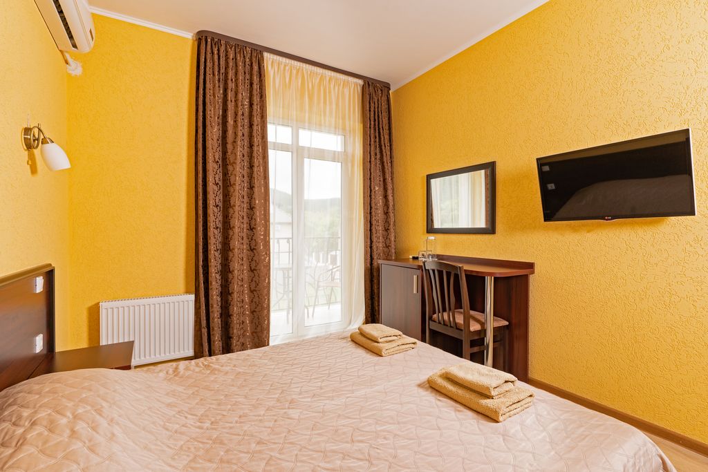 Аникси — Двухместный номер с балконом