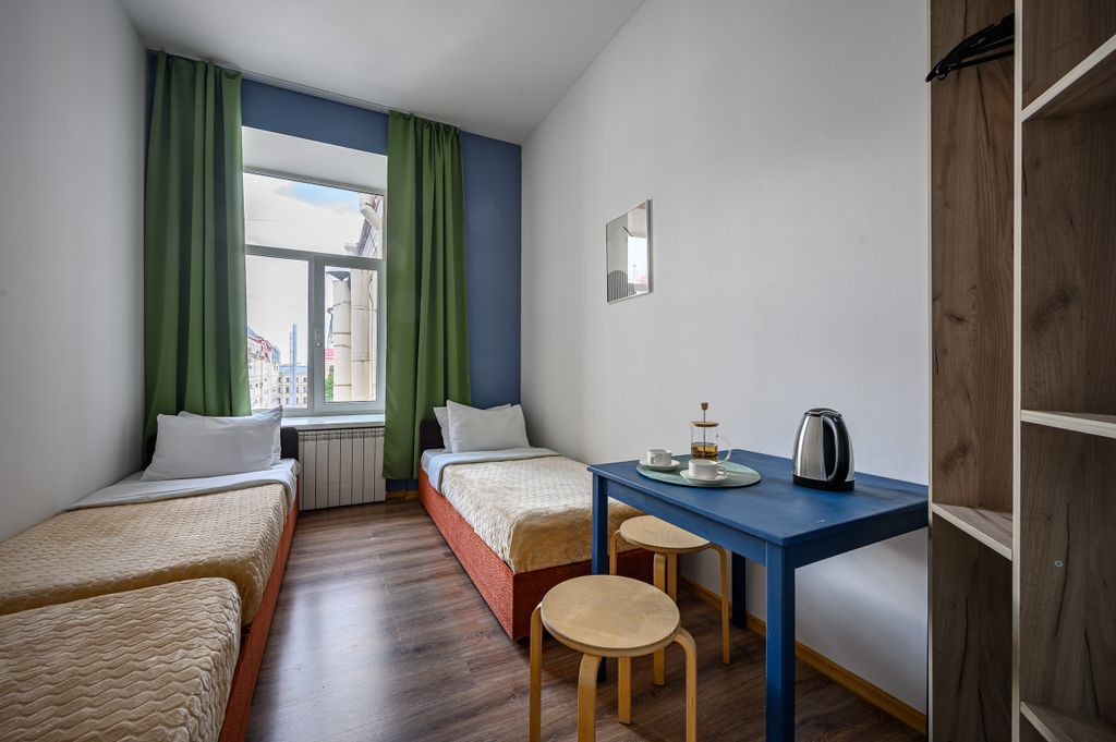 РиверСайд Невский — Трёхместный номер без удобств