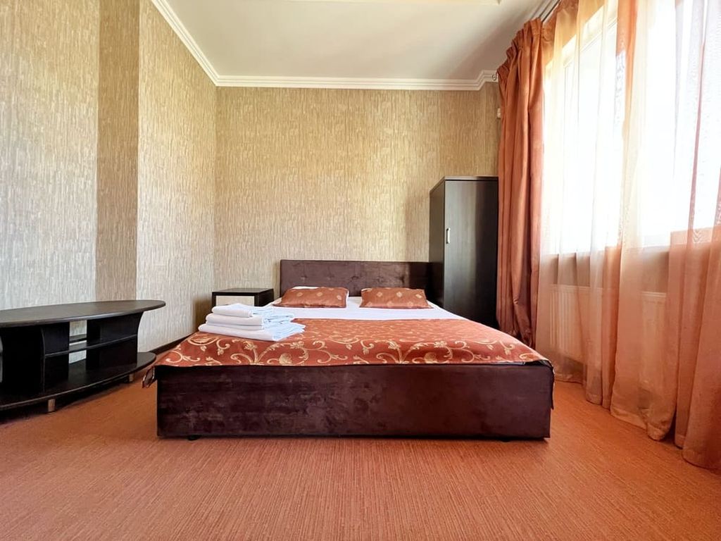 Айсберг — Семейный номер VIP Люкс