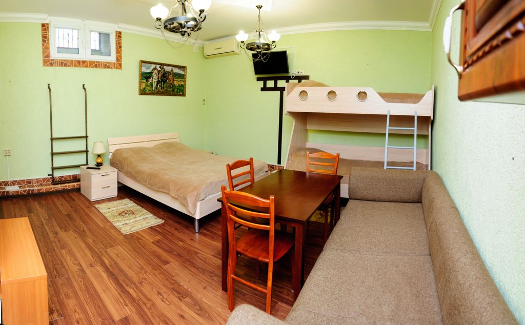 Первый Доходный Дом Корпус А — Комфорт -Эконом в цокольном этаже