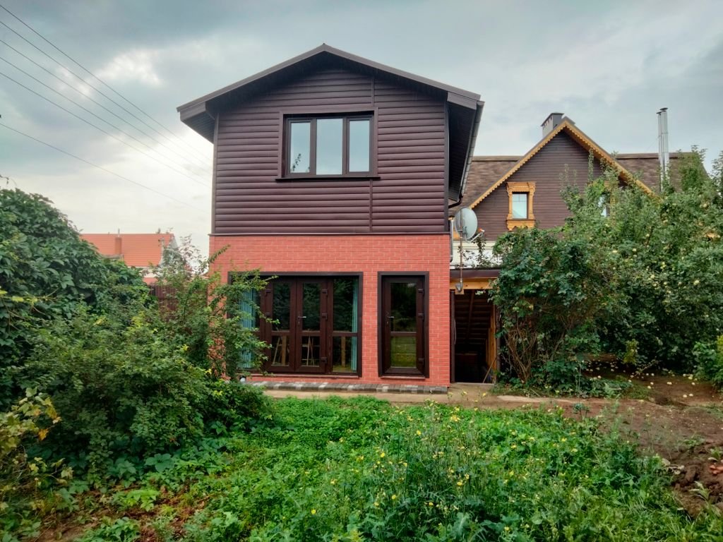 На Туристической 19 — Дом