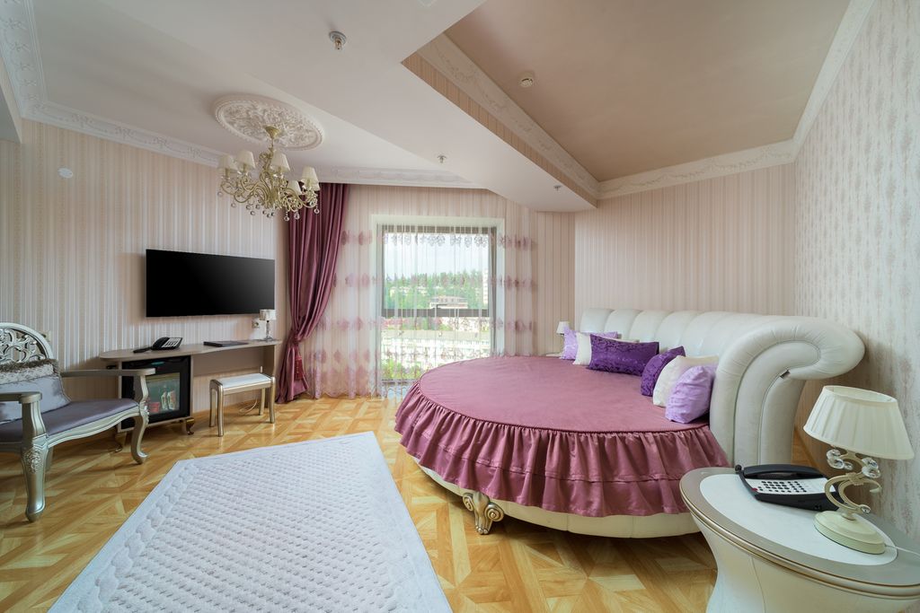 Денарт — Апартаменты люкс для новобрачных