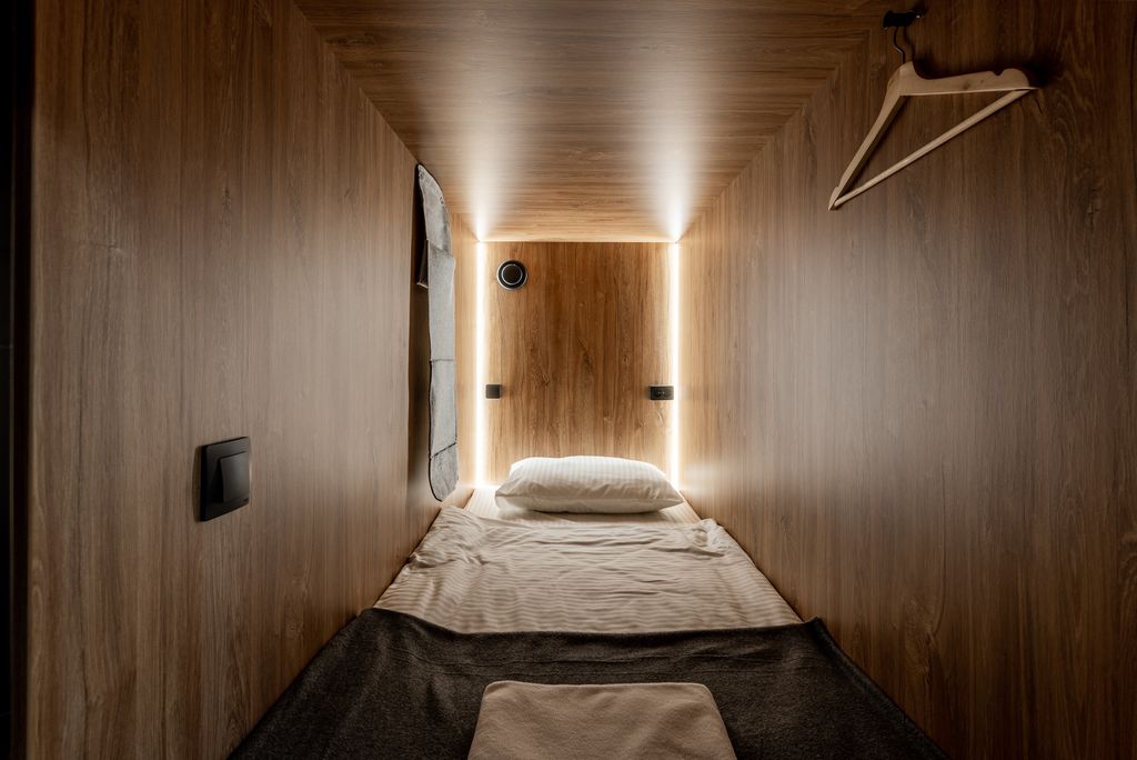 БАРЧ — Одноместный номер капсула