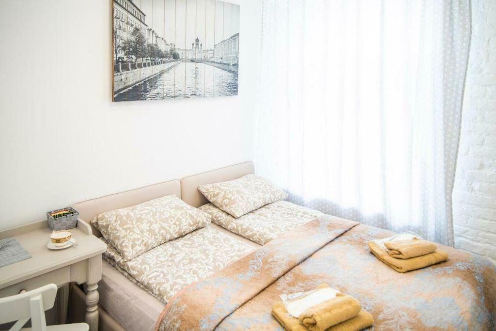 Bridges SPb Rooms — Двухместный с 1 кроватью или 2-мя раздельными кроватями и собственной ванной комнатой