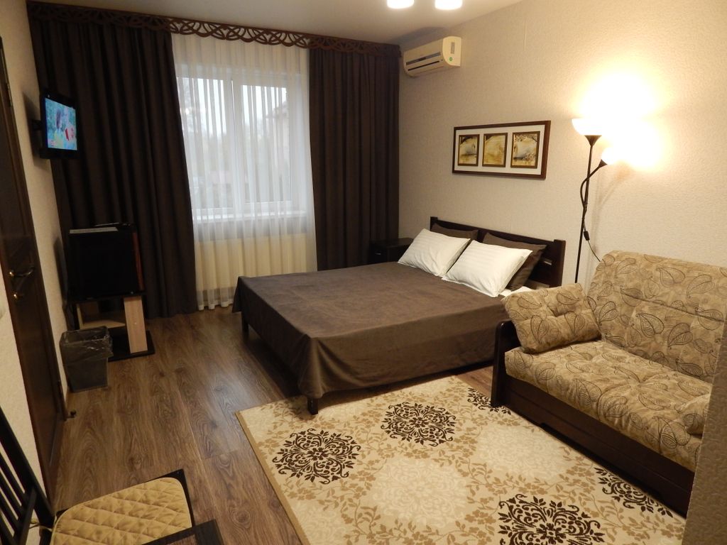 Династия — Трёхместный номер стандарт