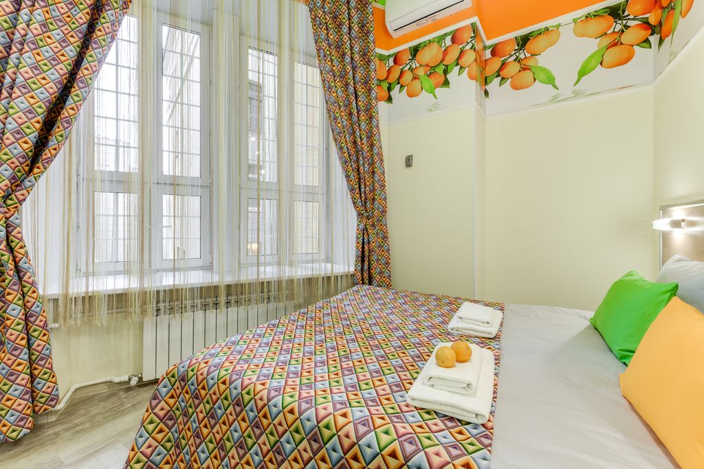 Авита Красные ворота — Двухместный номер с 1 кроватью эконом с общим туалетом и окном - оранж