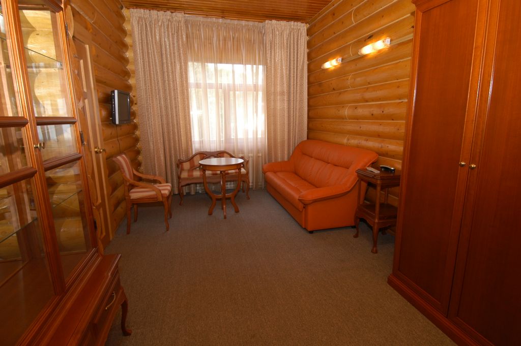 Белка — Семейный номер люкс с видом на город