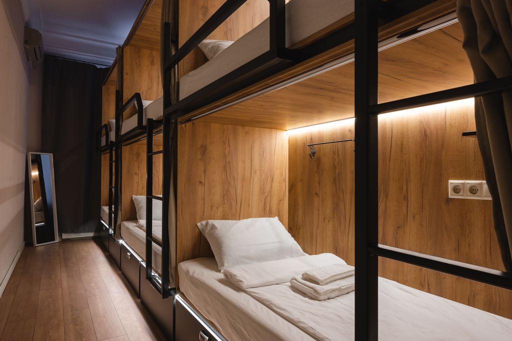 Caps hotel на Остоженке — Многоместный смешанный номер капсула в Std Room