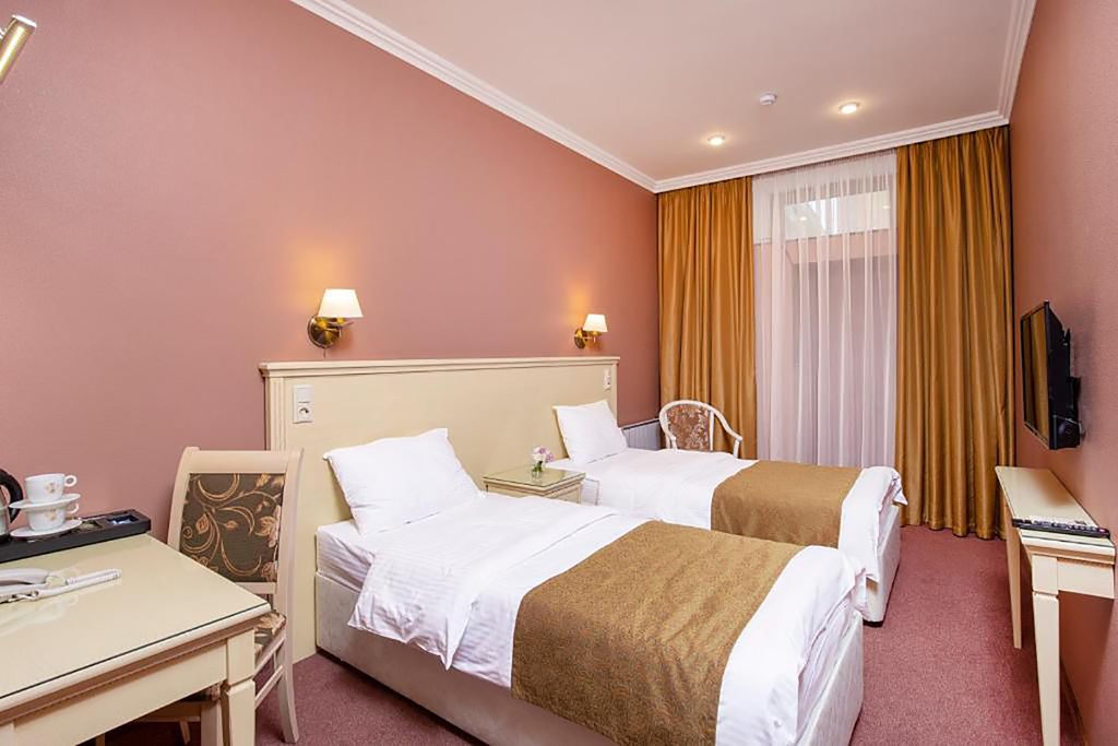 Дворы Капеллы — Двухместный номер с 2 отдельными кроватями улучшенный