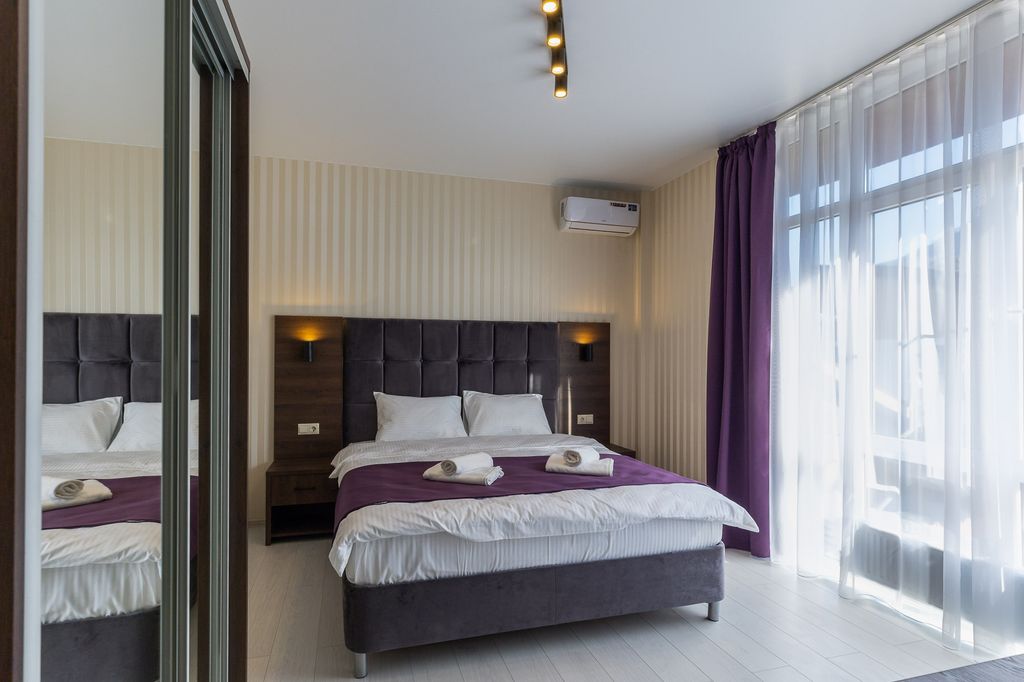 Атмосфера — Двухместный номер с 1 кроватью панорамный люкс