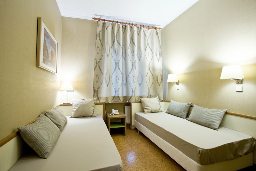 Камея — Четырёхместный номер стандарт