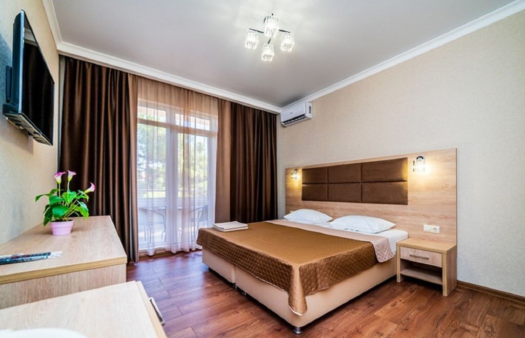 Анжелика — Двухместный номер с 2 отдельными кроватями стандарт