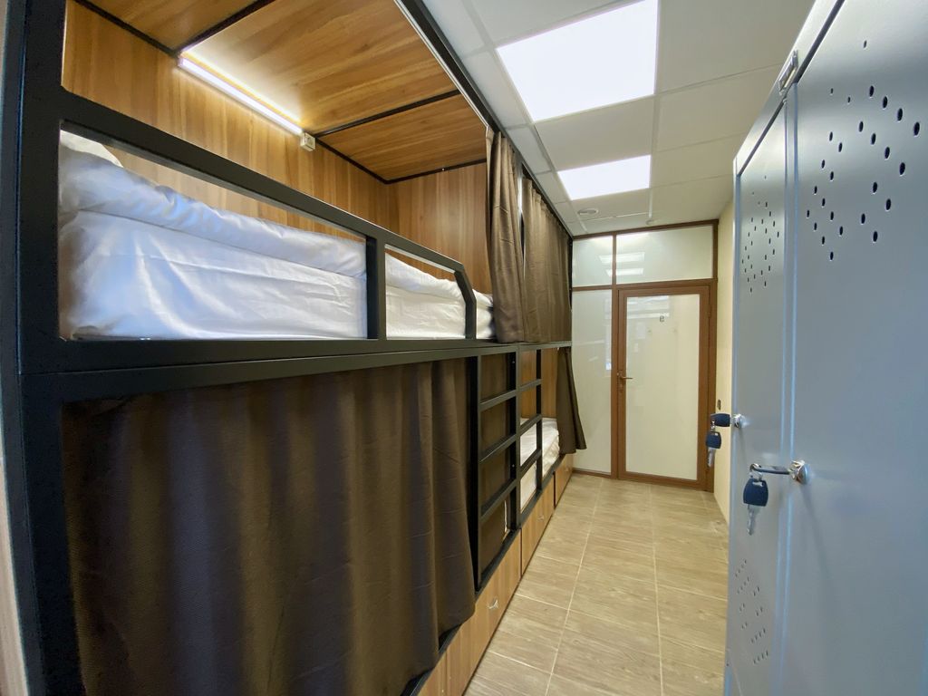 Города Мира — Многоместный смешанный номер капсула-кровать