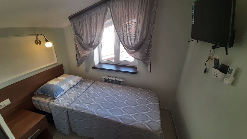 Левладиа — Небольшой одноместный -1 кровать (10)