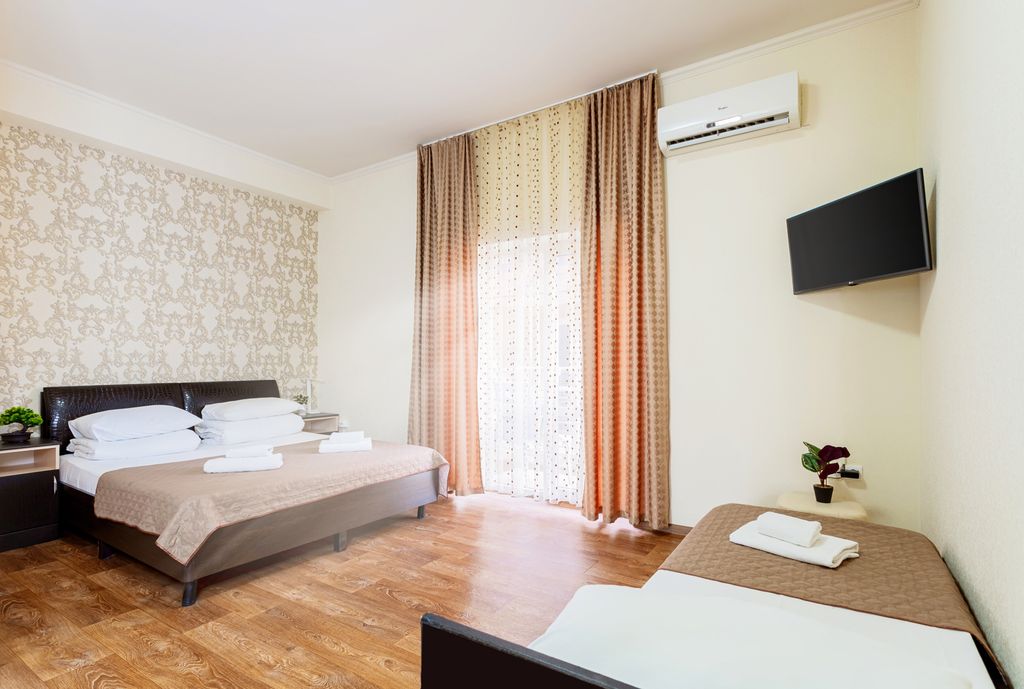 Lotos — Семейный номер двухкомнатный