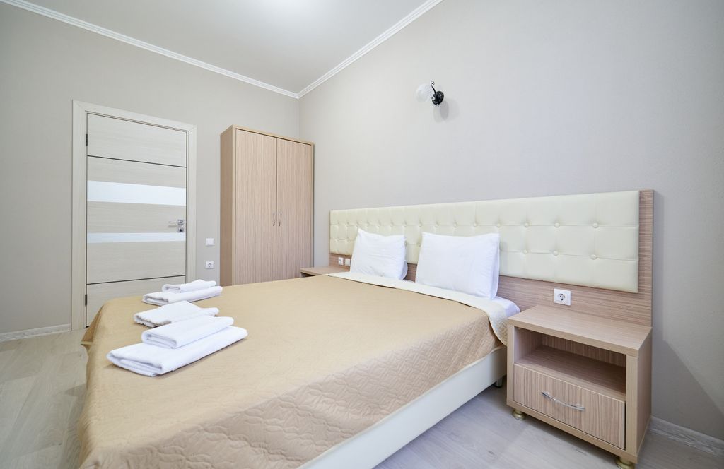 Солнечный город — Апартаменты с гостиной