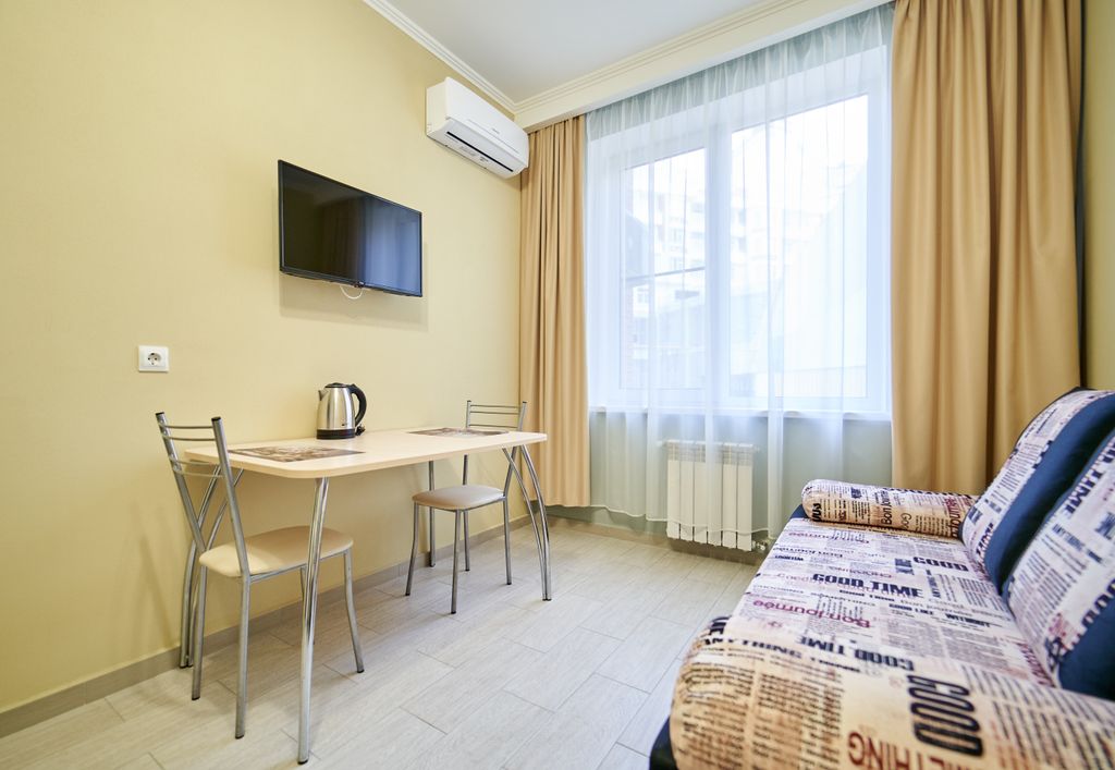 Солнечный город — Апартаменты с гостиной и спальней