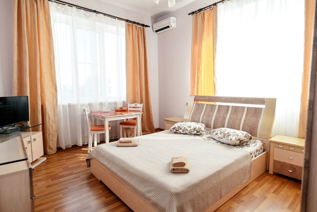 Лилия — Двухместный номер с 1 кроватью Однокомнатный "Люкс"