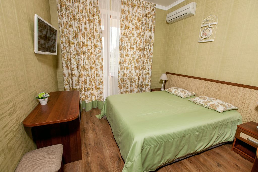 Апельсин на Цветочной в Сириусе — Двухместный номер с 1 кроватью эконом