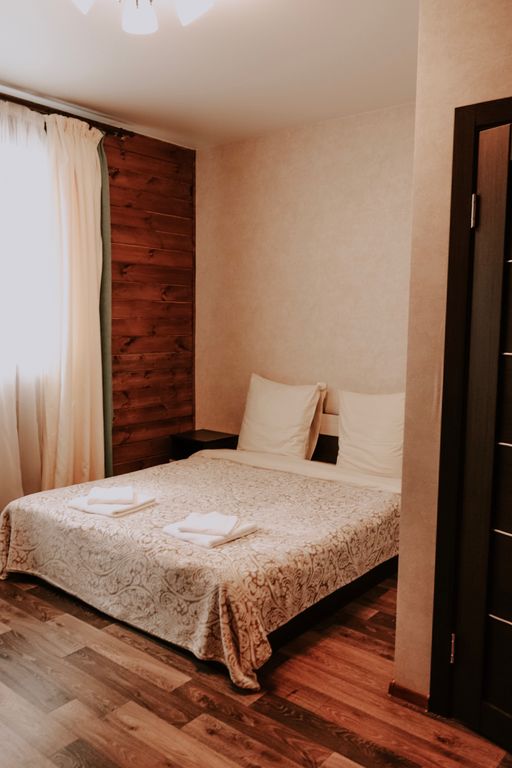 Артотель — Двухместный номер с 1 кроватью Повышенной комфортности с  одной кроватью