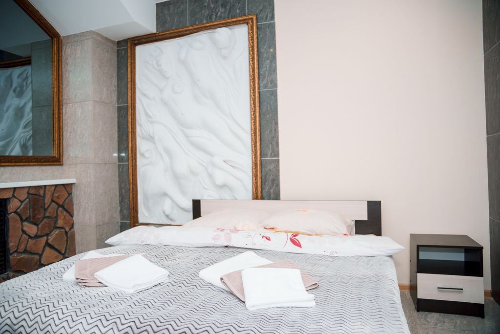 Артотель — Двухместный номер с 1 кроватью Полулюкс с барной стойкой