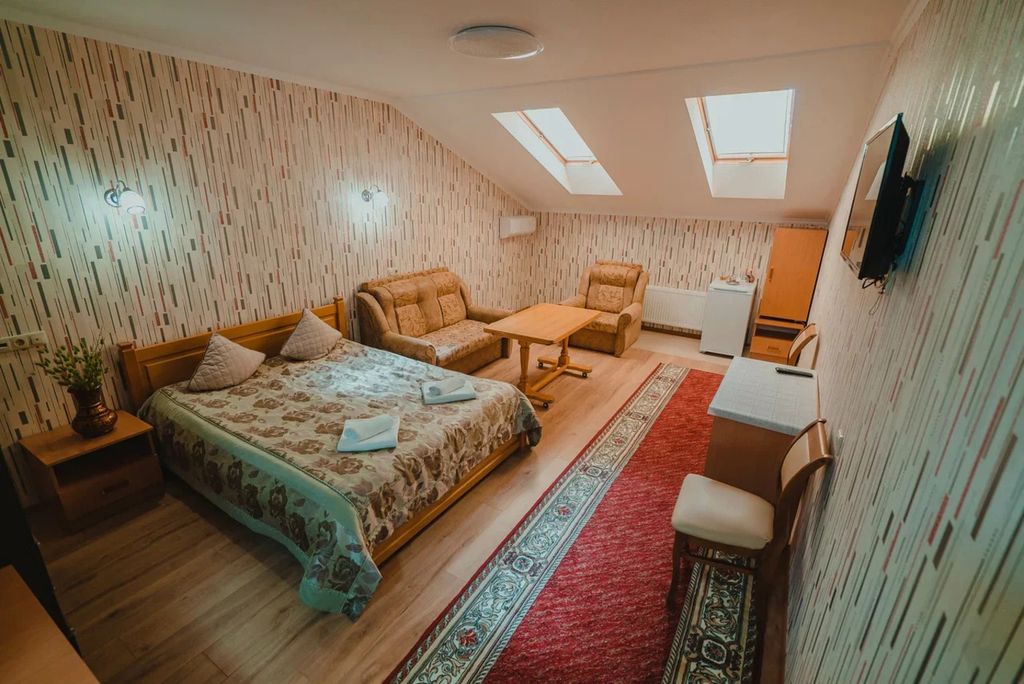 Анапа — Двухместный номер с 1 кроватью Стандарт Мансарда