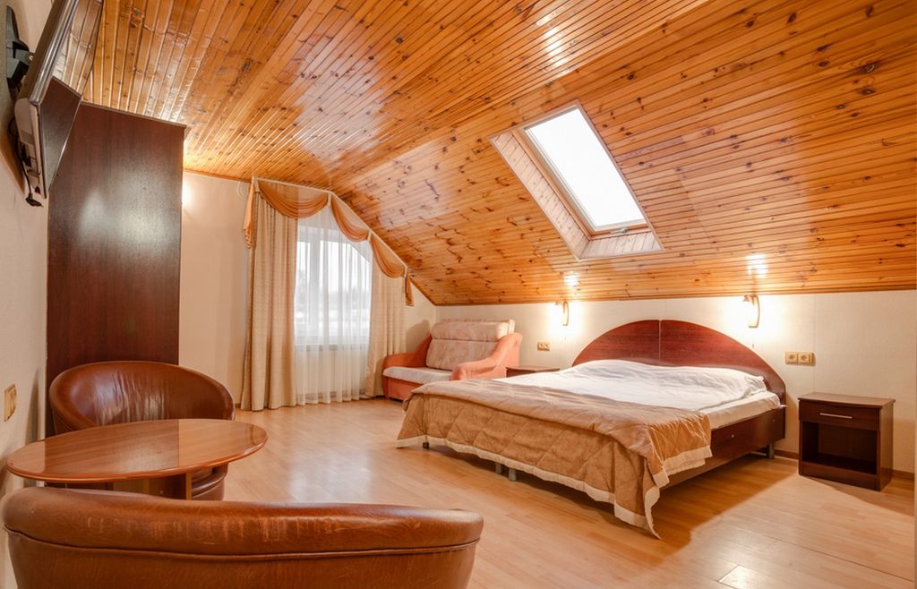 Олива — Четырёхместный номер улучшенный