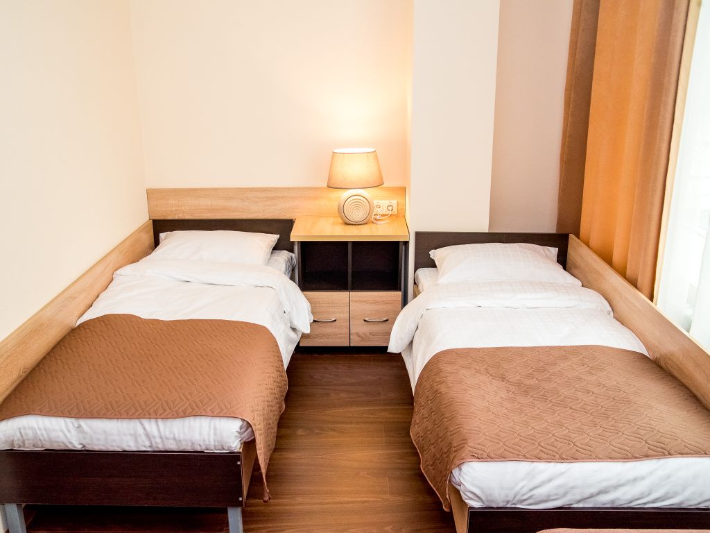 Интер Сити — Двухместный номер с 2 отдельными кроватями улучшенный