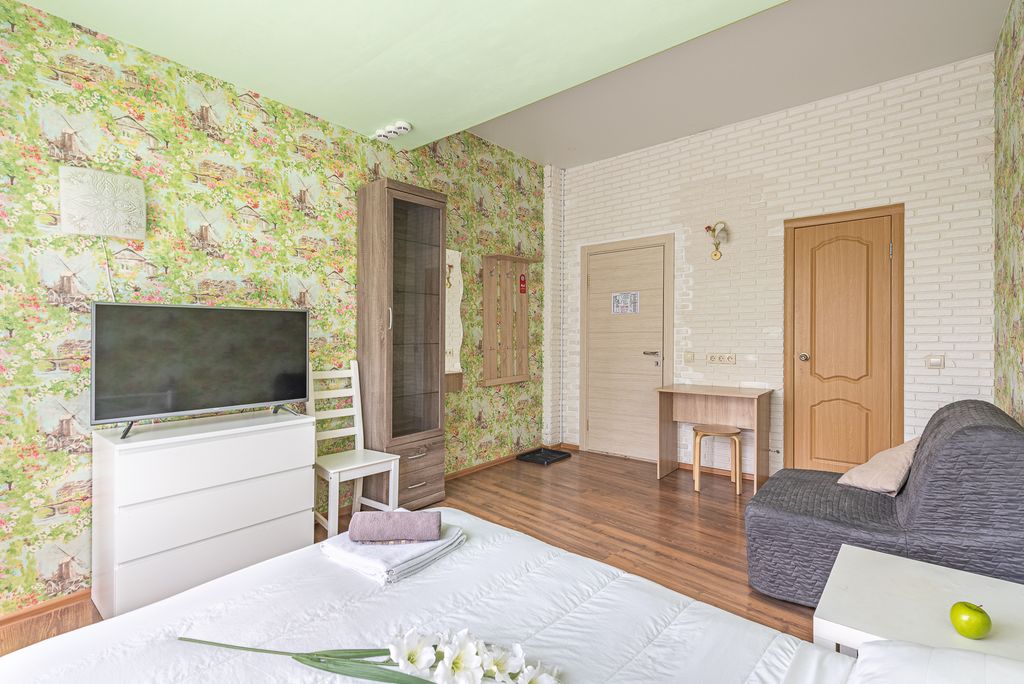 У Аэропорта — Трёхместный номер делюкс