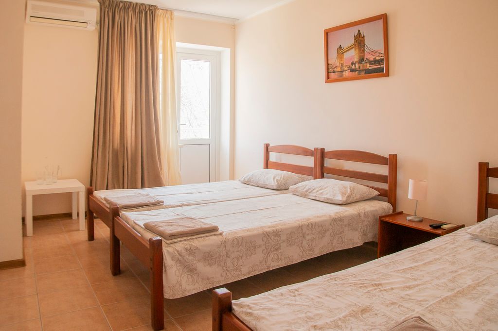 Тонкий Мыс — Трёхместный номер стандарт