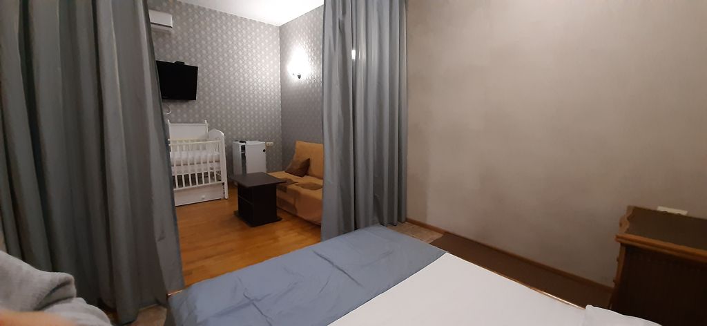 Самара — Четырёхместный номер с отдельным входом