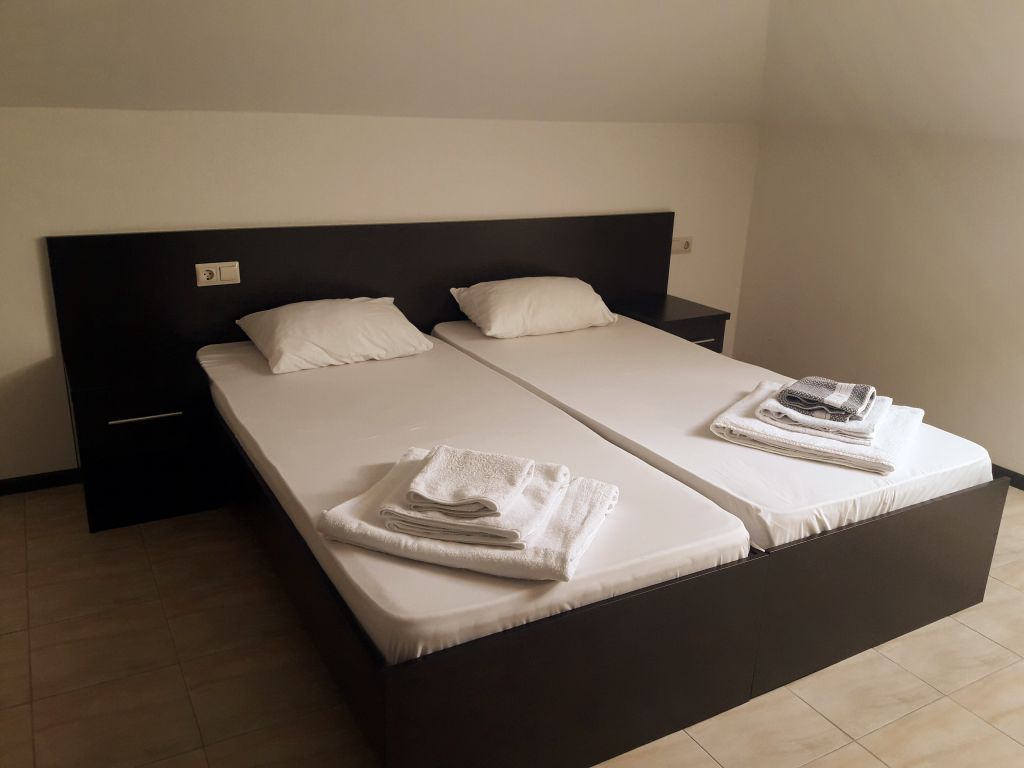 Acropolis Palace — Двухместный номер с 1 кроватью 2-Х МЕСТНЫЙ МАНСАРДНЫЙ БЕЗ БАЛКОНА