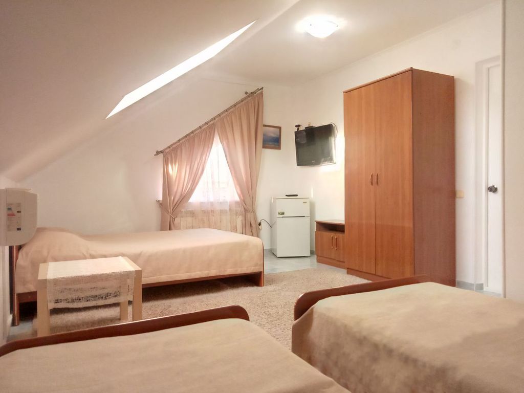 Христофор — Четырёхместный номер