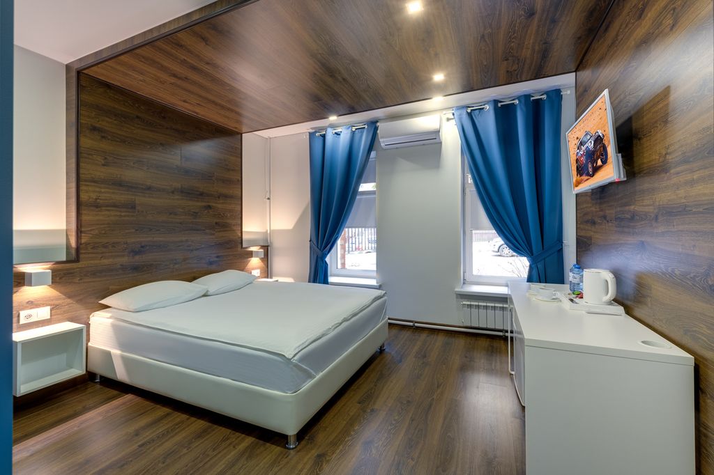 Квадро — Двухместный номер с 1 кроватью улучшенный