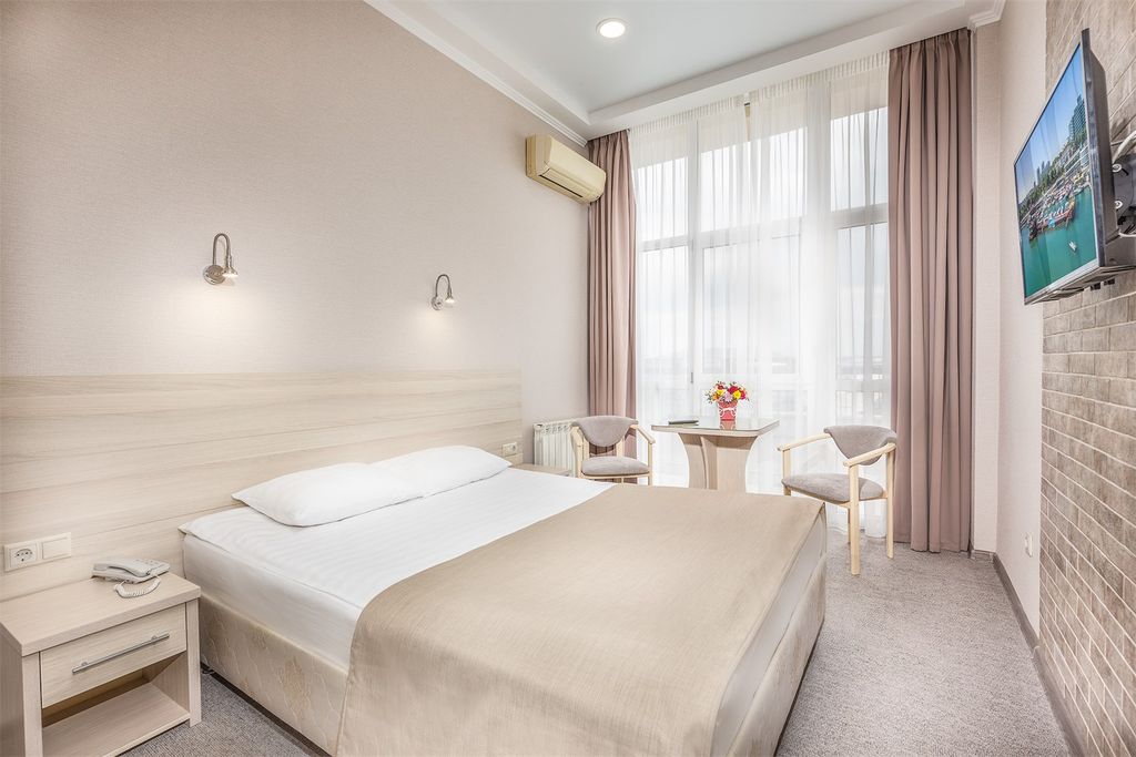 Капитан — Двухместный номер с 1 кроватью студио-стандарт 1 этаж