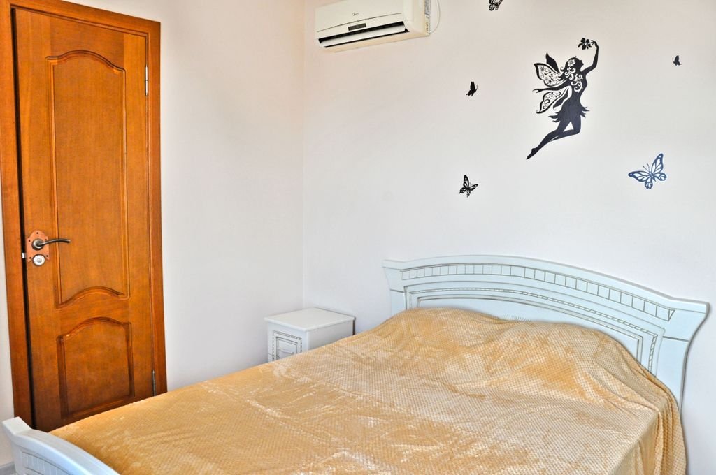 Надежда — Трёхместный номер стандарт