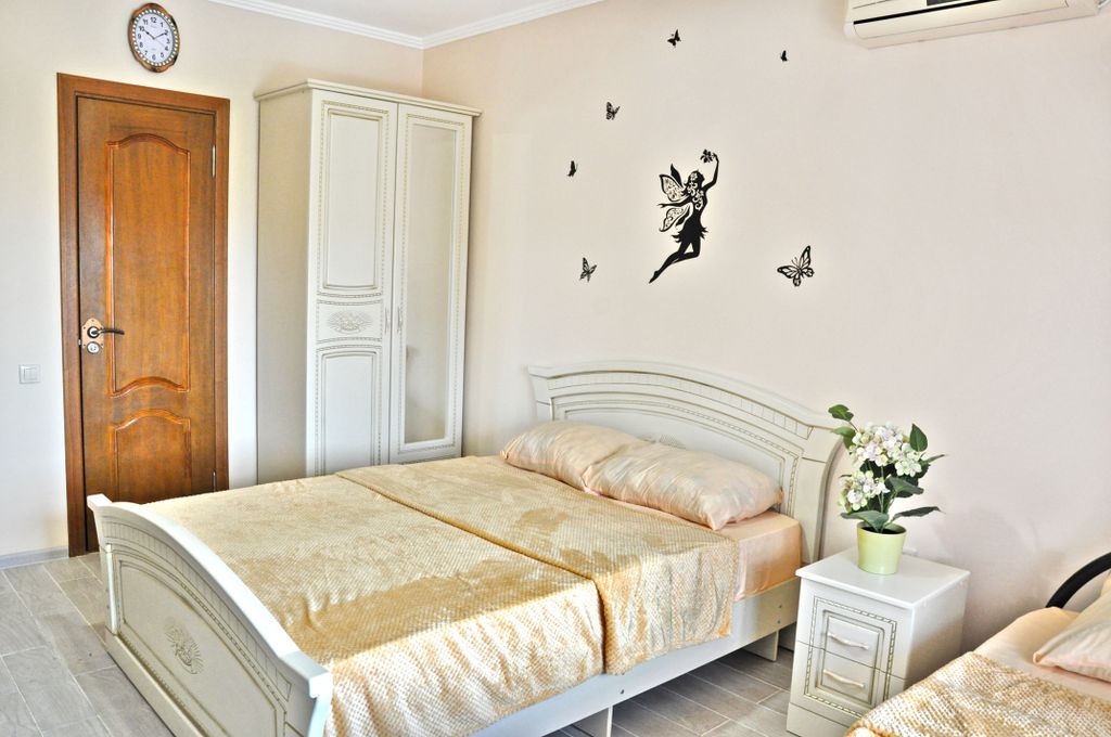 Надежда — Четырёхместный номер стандарт