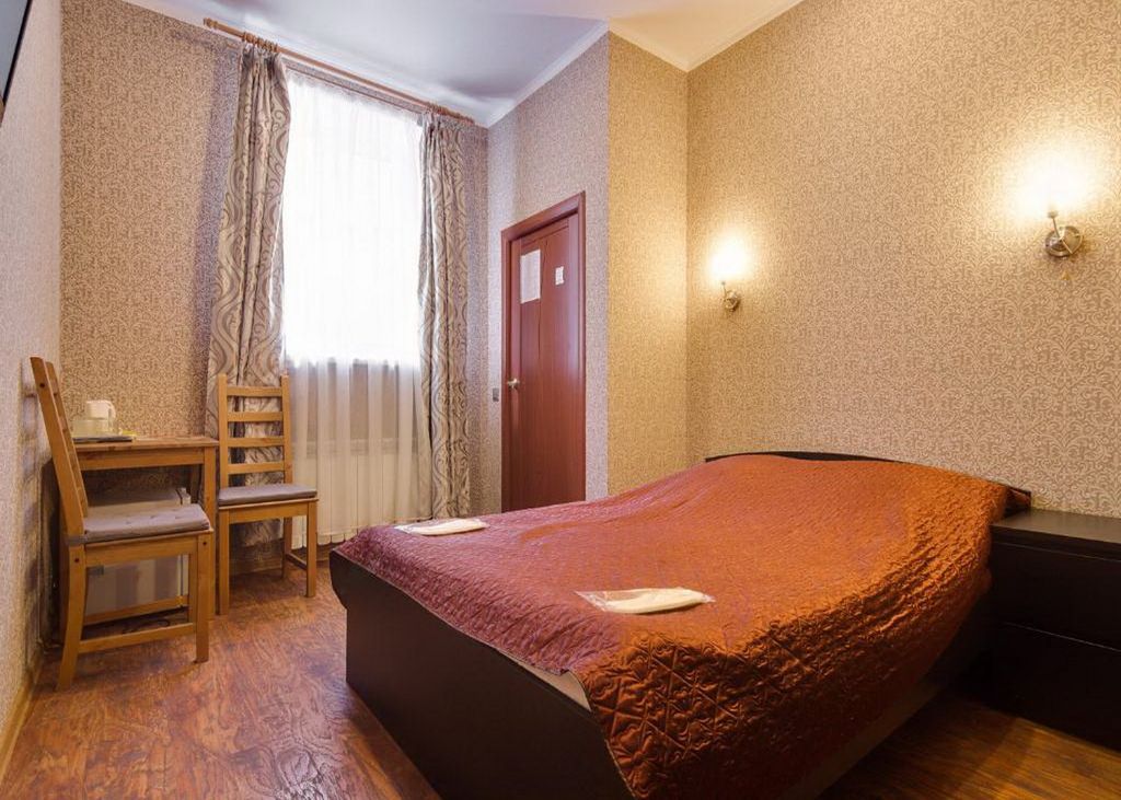 Аллан — Двухместный номер с 1 кроватью и собственной ванной комнатой