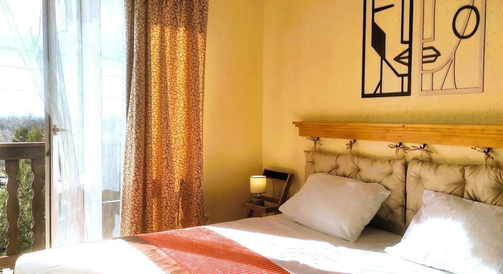 АтлантикА — Двухместный номер с 2 отдельными кроватями стандартный с кондиционером и французским окном