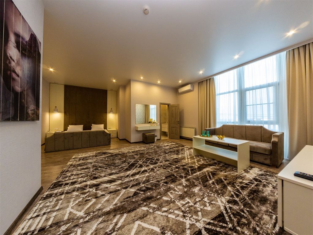 Капитан — Двухместный номер с 1 кроватью арт-люкс 213