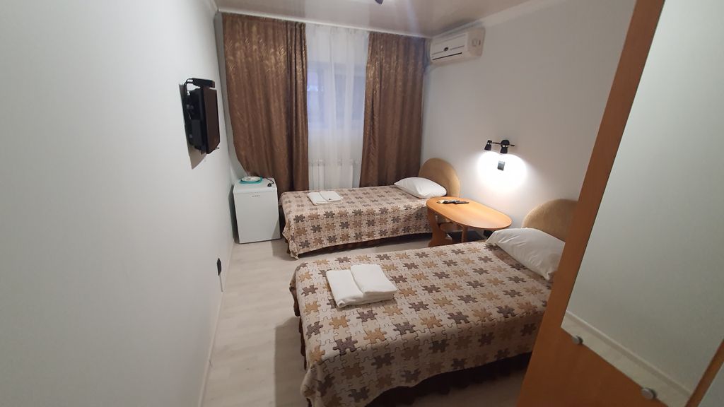 На Владимирской 21 — Двухместный номер с 2 отдельными кроватями или одной двуспальной