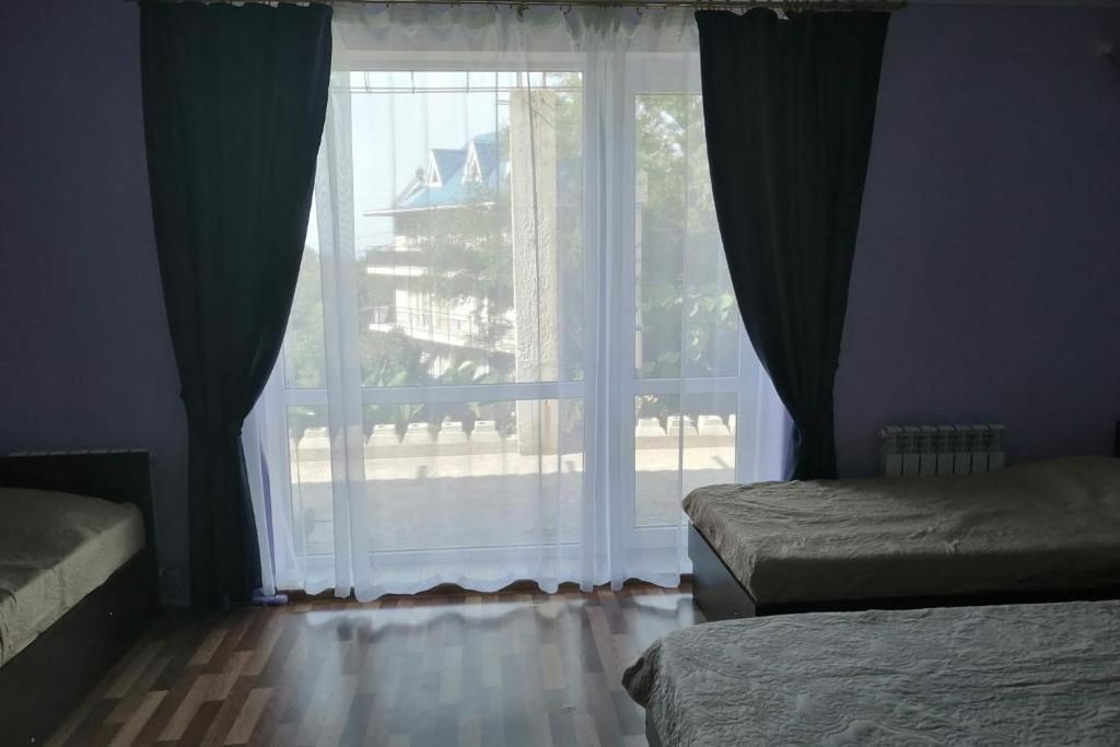 Meduza — Семейный номер улучшенный с видом на море