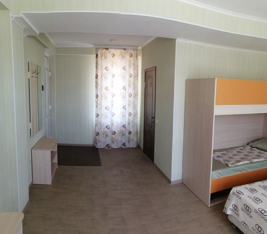 Элина — Четырёхместный номер полулюкс